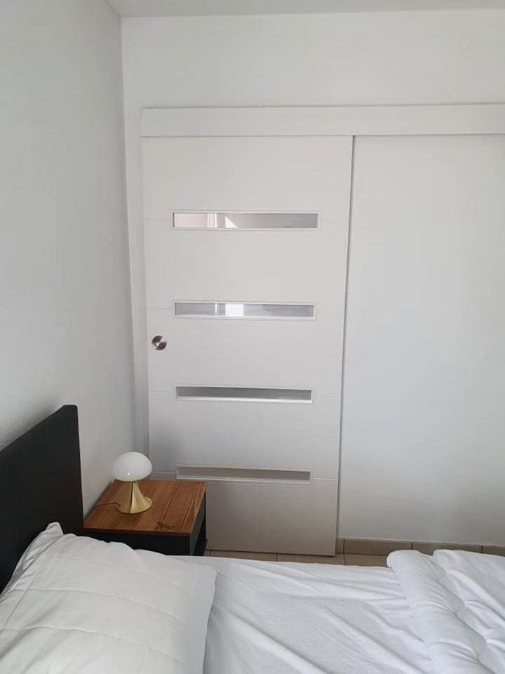 Logement Entier, Calme, Hyper Equipe Saint-Laurent-de-la-Salanque Ngoại thất bức ảnh