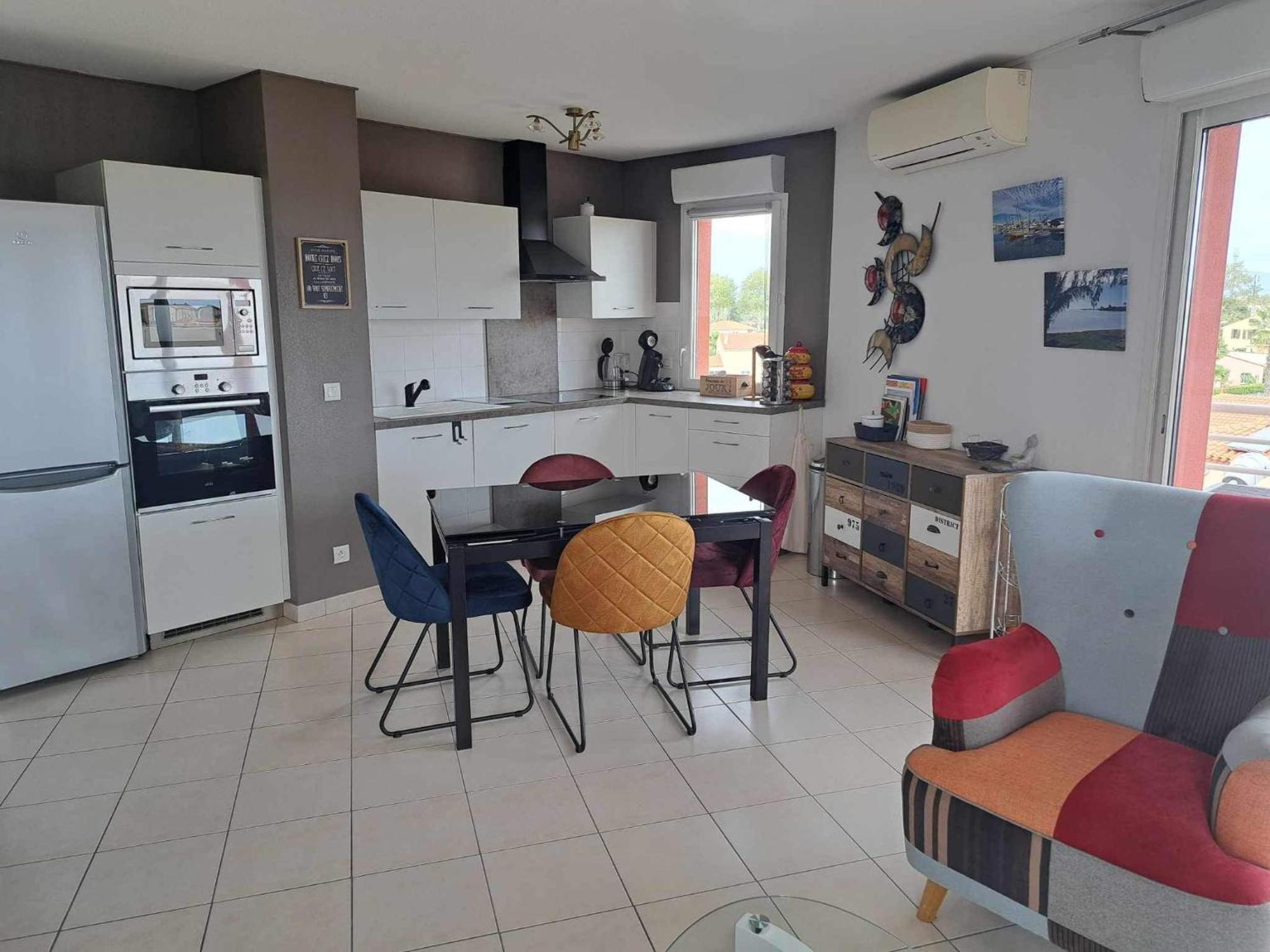 Logement Entier, Calme, Hyper Equipe Saint-Laurent-de-la-Salanque Ngoại thất bức ảnh