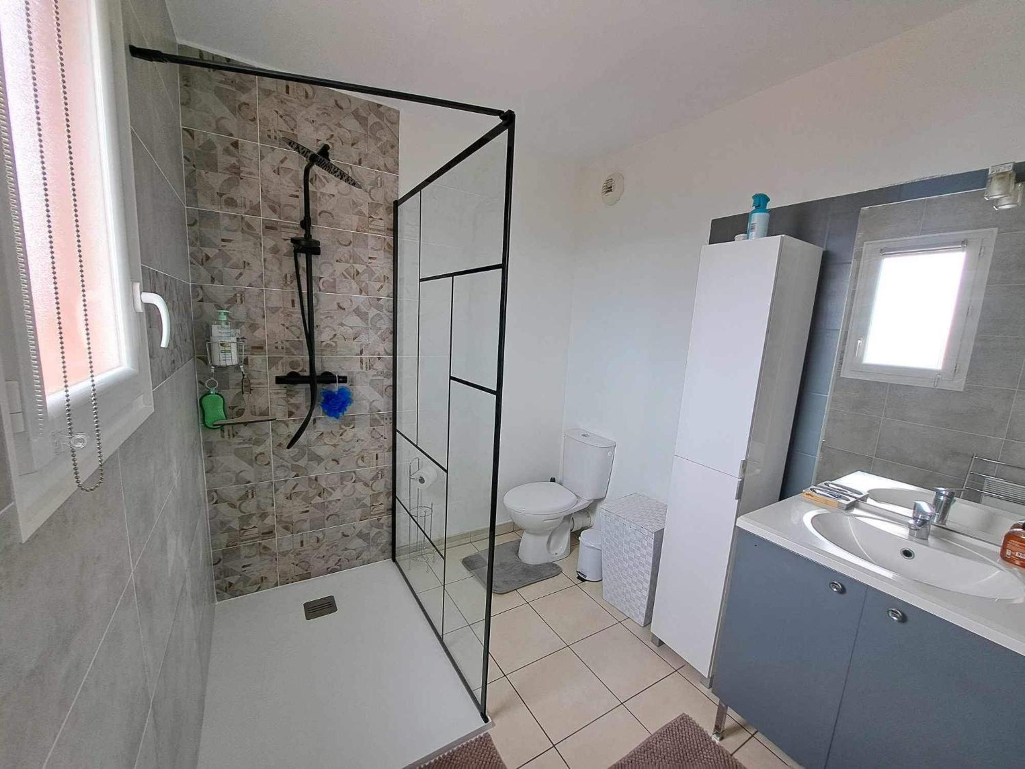 Logement Entier, Calme, Hyper Equipe Saint-Laurent-de-la-Salanque Ngoại thất bức ảnh